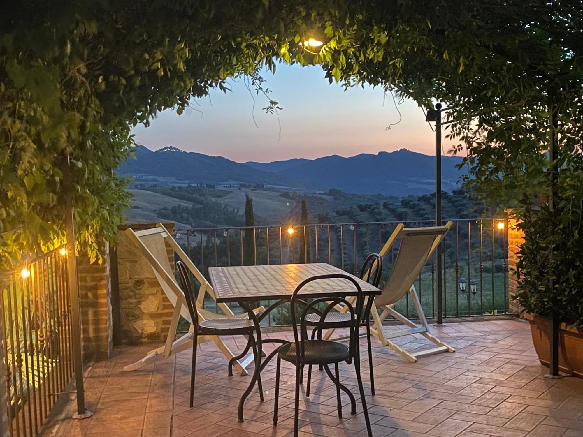 Agriturismo San Tommaso Pomarance Exterior foto