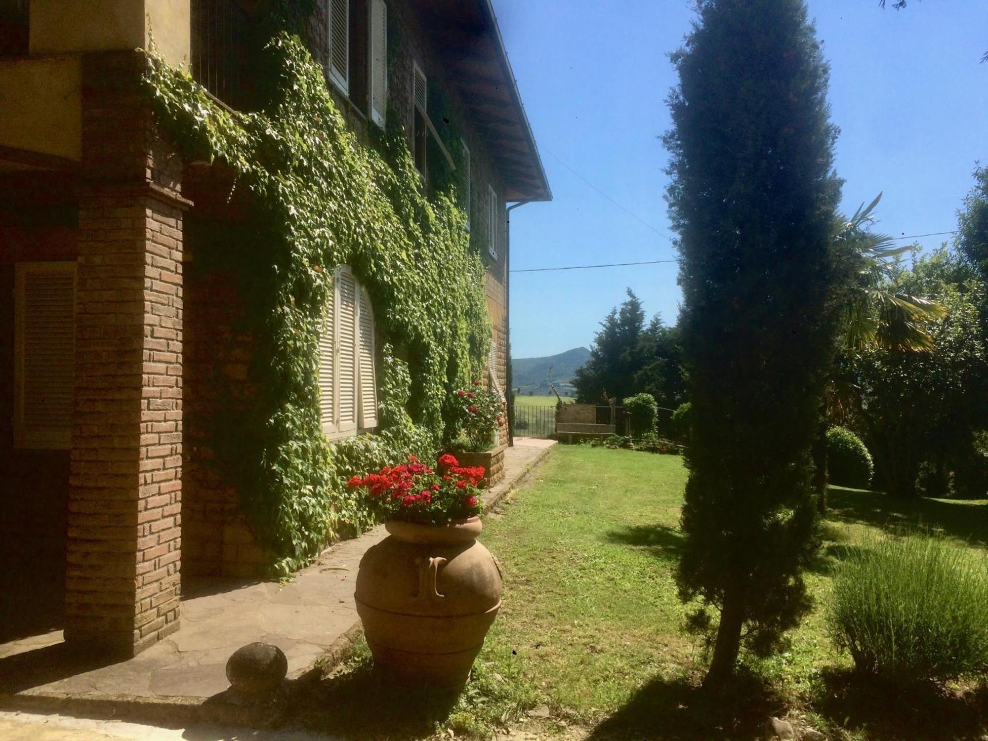 Agriturismo San Tommaso Pomarance Exterior foto